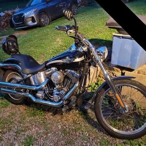 Meet your Posher, Larry